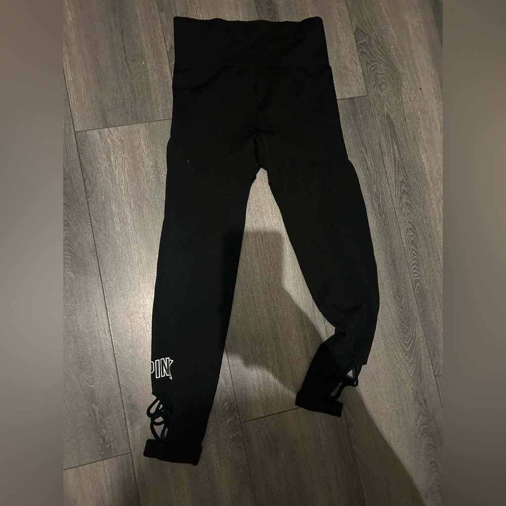 Victoria secret 
Black 
Yoga pants